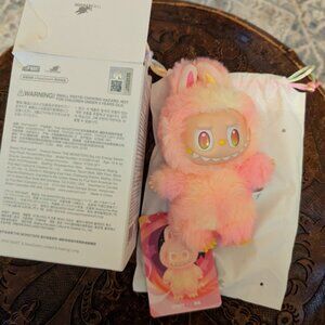 Labubu Big Into Energy LOYALTY